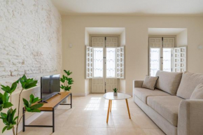 Urbe 10 Carreteria 1 Bedroom Apartment